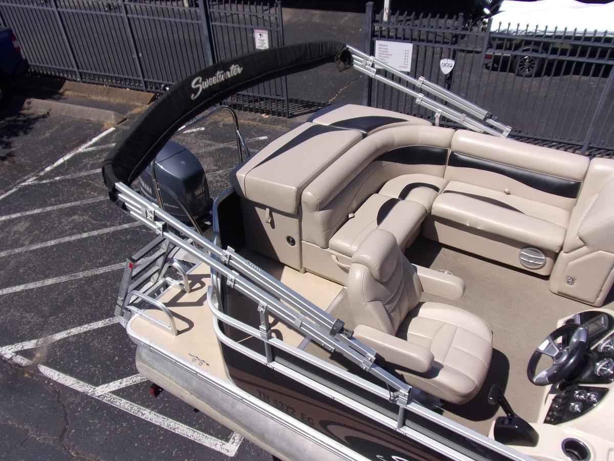 Used 2014 Sweetwater 2086 with Yamaha F90