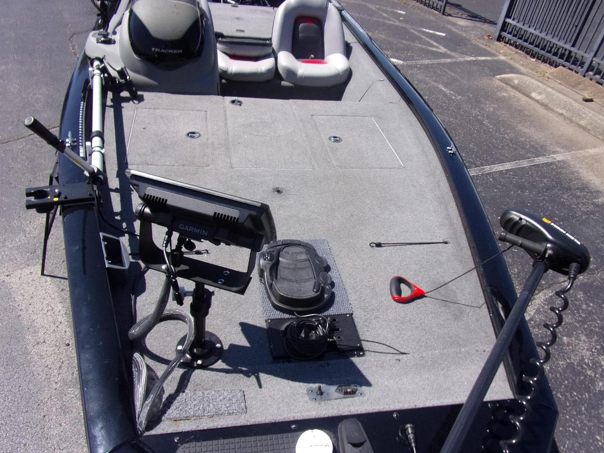 Used 2016 Tracker 175 TXW