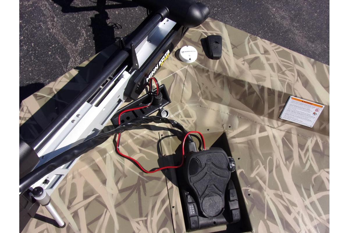 2025 Crestliner XF 189