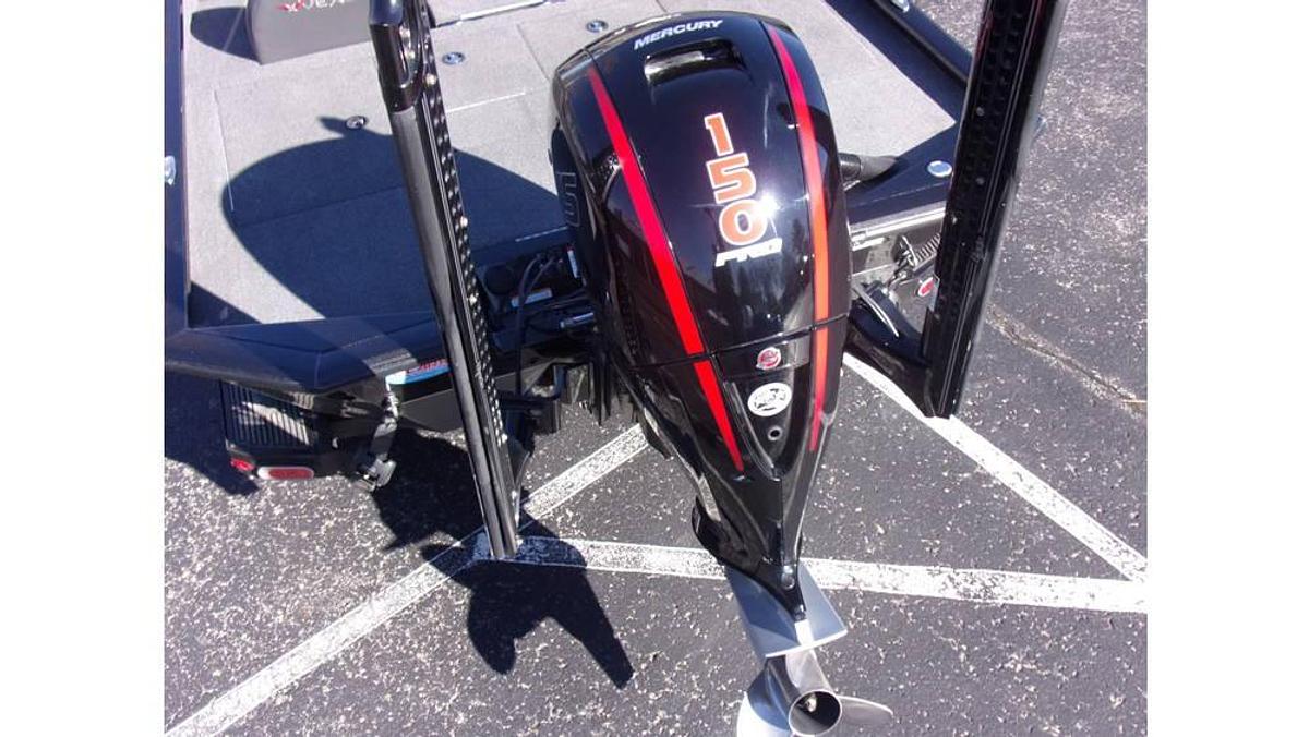 Used 2020 Vexus 2020 Vexus AVX 1980 with 2025 Mercury 150 L Pro XS