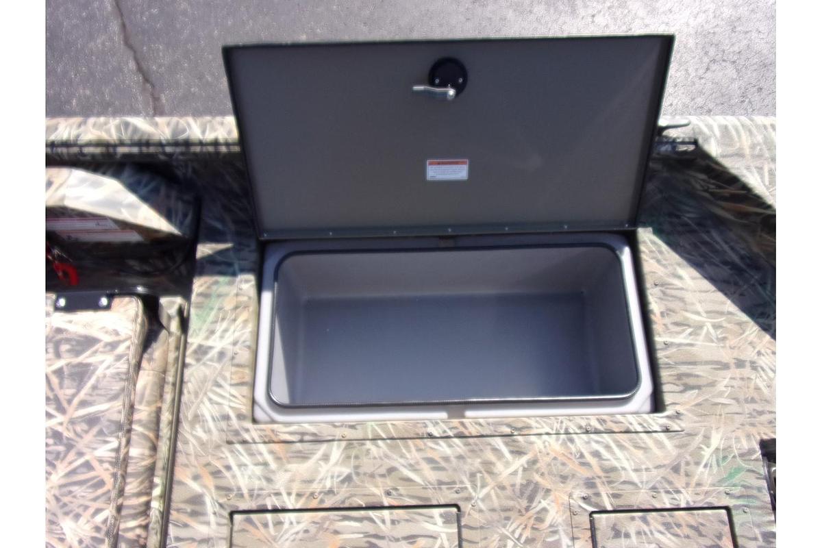 2025 SeaArk Phantom 20 XV Side Console