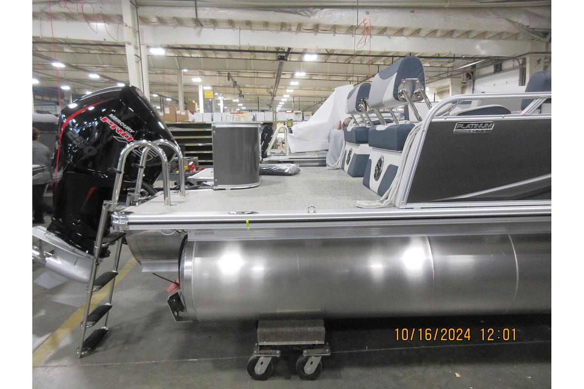 2025 Avalon 25 LSZ Quad Lounger Shift triple log with Mercury 250 Pro XS 4-stroke