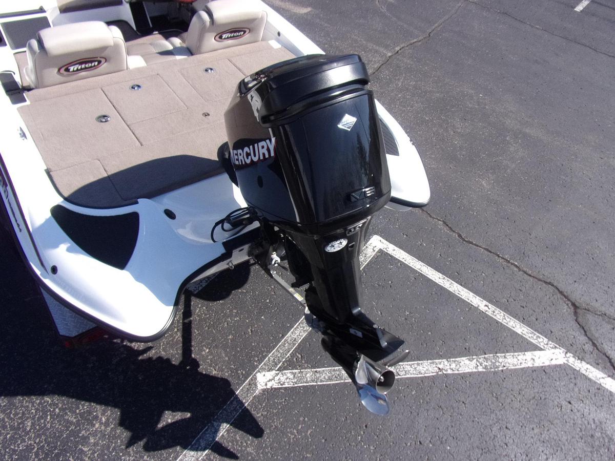 Used 2006 Triton TR 186 with Mercury 150 Optimax - 82 hours!