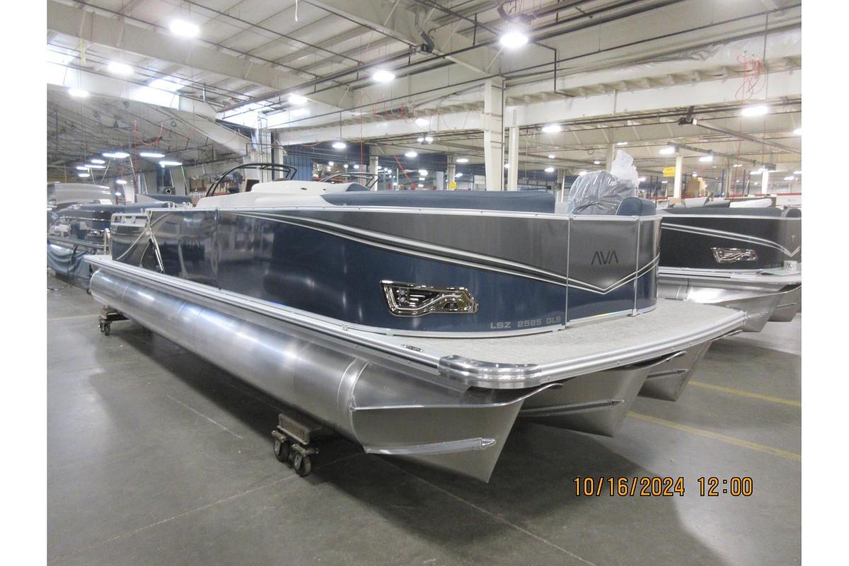 2025 Avalon 25 LSZ Quad Lounger Shift triple log with Mercury 250 Pro XS 4-stroke