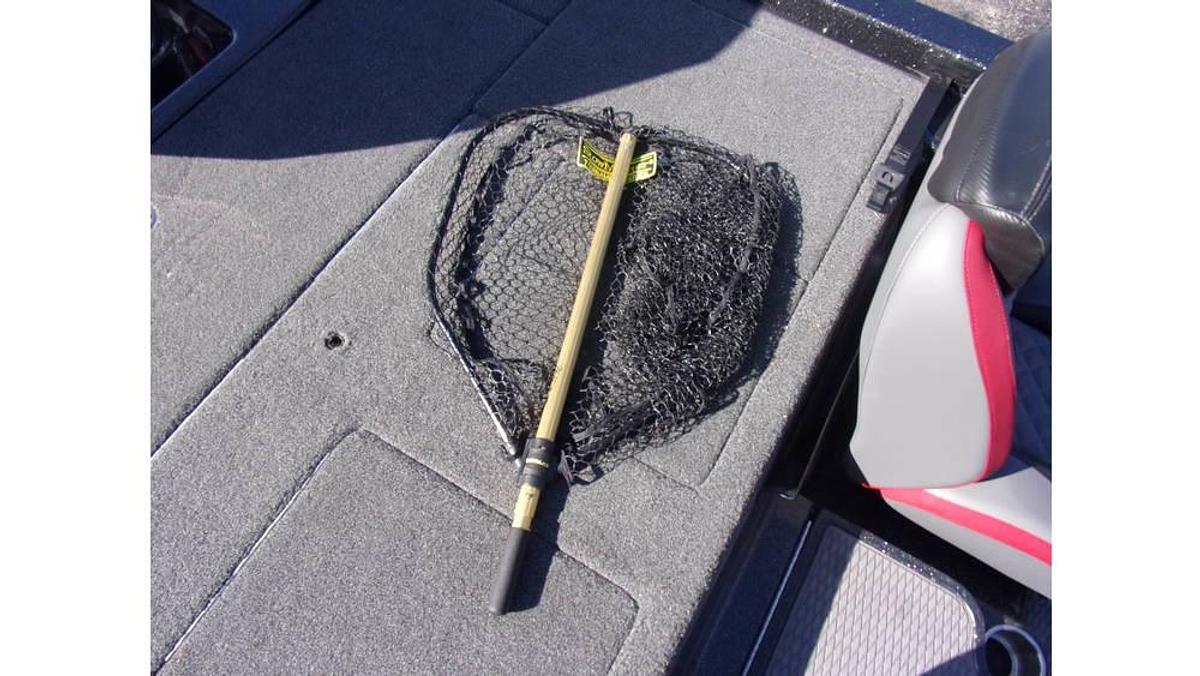 Caymas NEW 2023 CX 19 with a Mercury 225 Pro XS