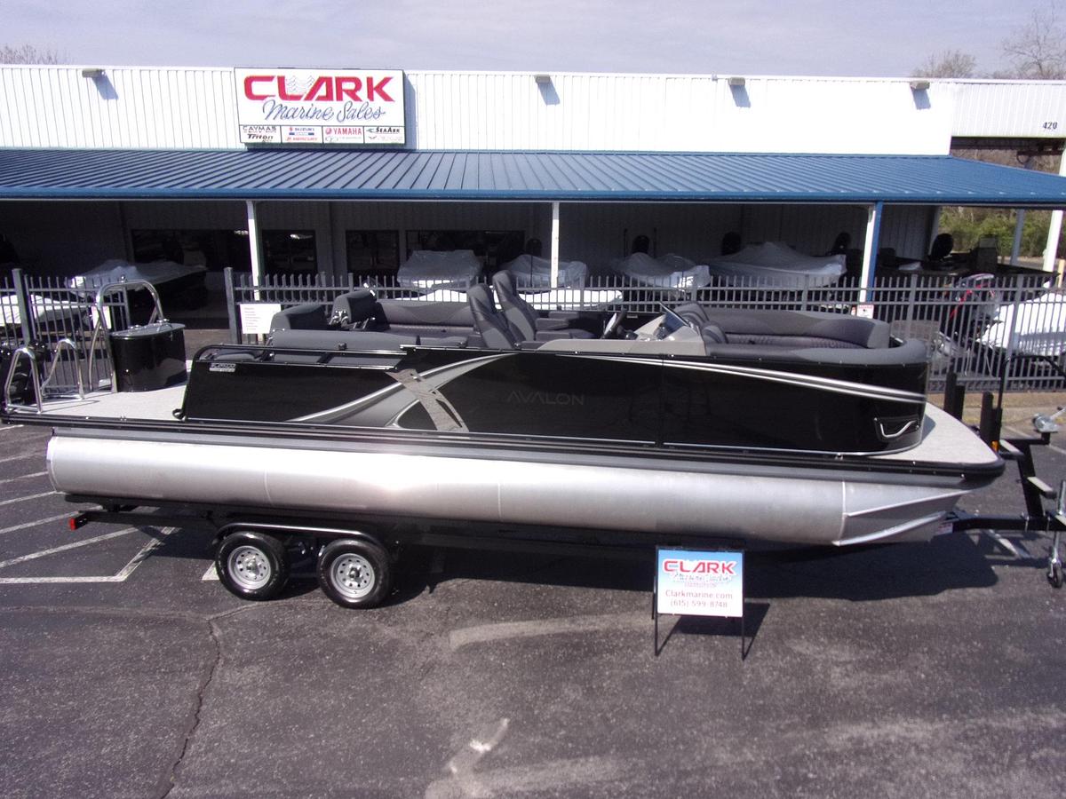 2026 Avalon 23 LSZ Quad Lounger Shift triple log with Suzuki DF 250 SS 4-stroke