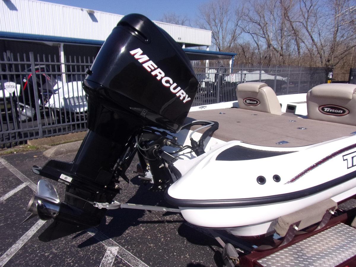 Used 2006 Triton TR 186 with Mercury 150 Optimax - 82 hours!