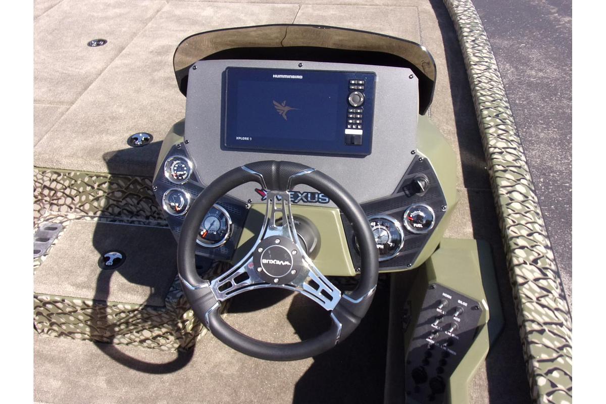 2026 Vexus AVX 1880 with Hex Vex camo