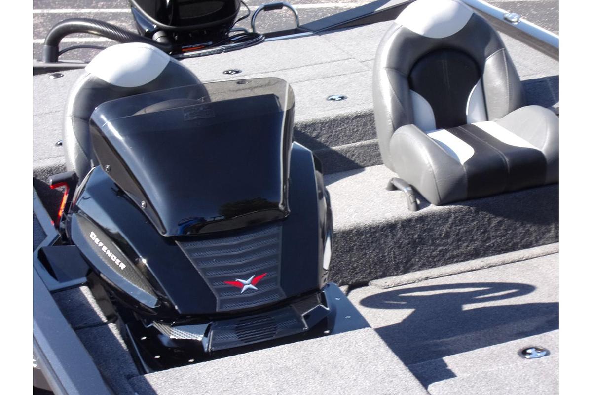 2026 Vexus AVX 189 Defender