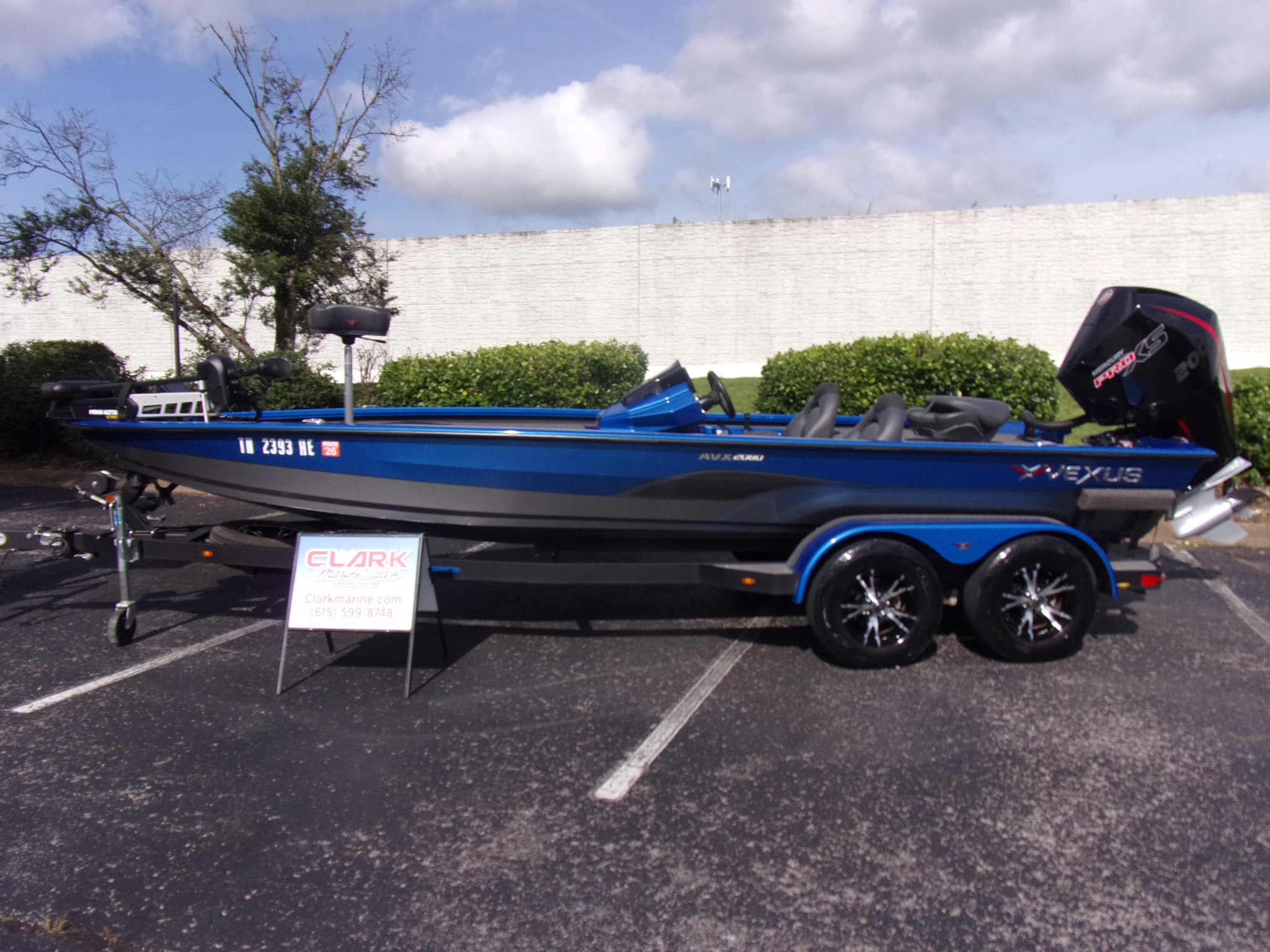 Used 2020 Vexus AVX 2080 with Mercury 200 L Pro XS 4-stroke with only 130 hours
