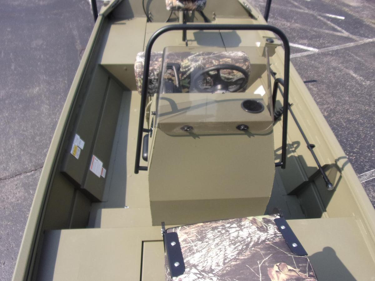 Used 2025 Lowe 1760 CC Roughneck Pathfinder