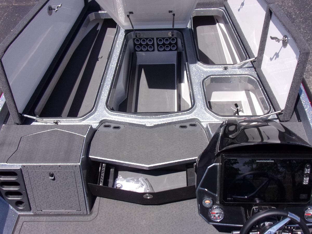 DEMO 2025 Vexus VXs20 with Mercury 250 L Pro XS with new warranty