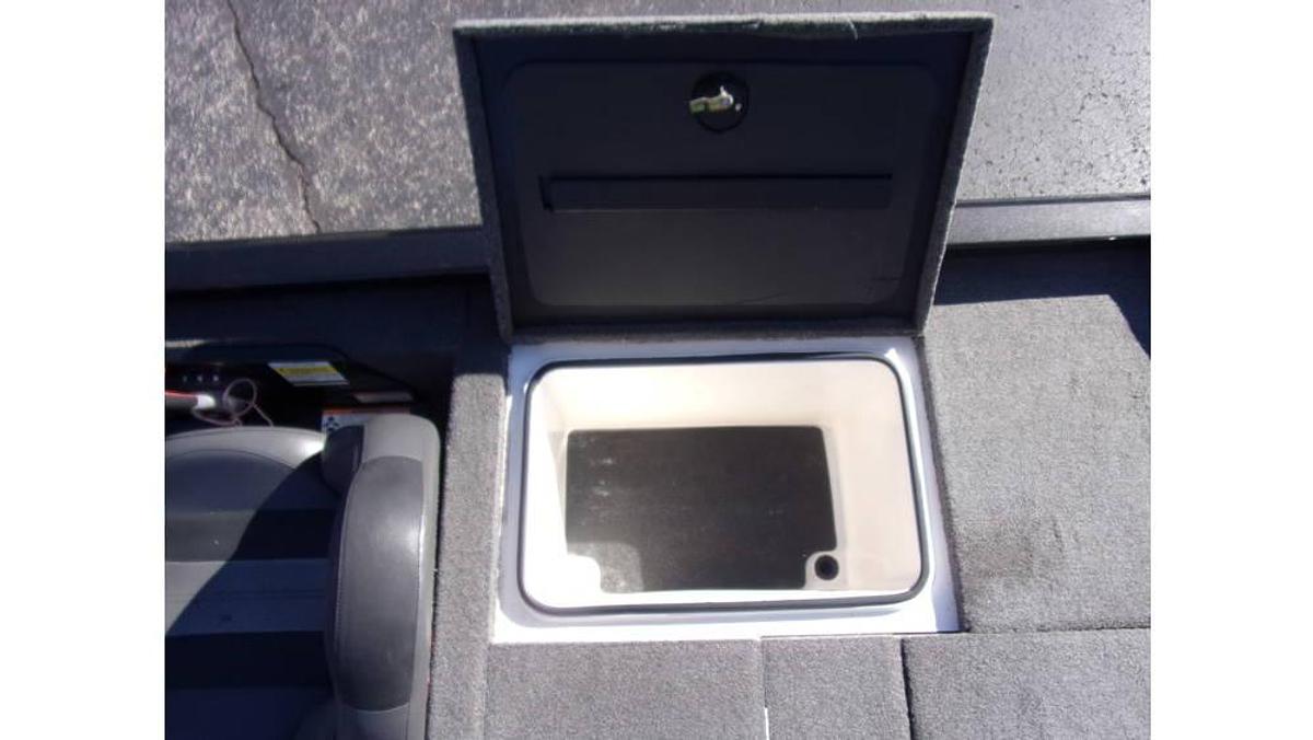 Used 2020 Vexus 2020 Vexus AVX 1980 with 2025 Mercury 150 L Pro XS