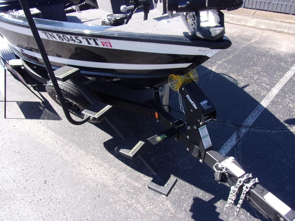 Used 2020 Lund 1875 Pro V