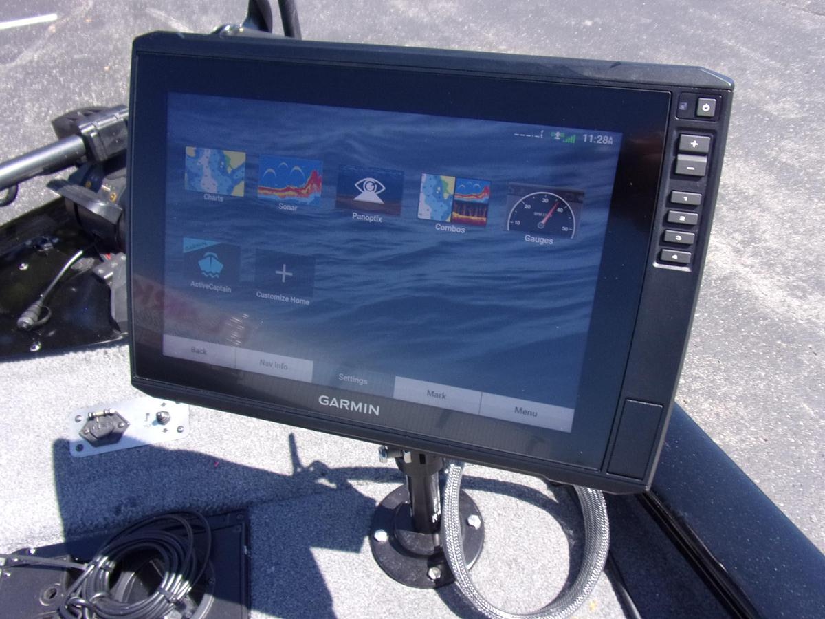 Used 2016 Tracker 175 TXW