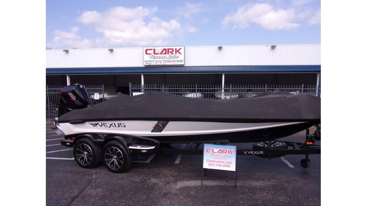 Used 2020 Vexus VX20 with only 30 HOURS!