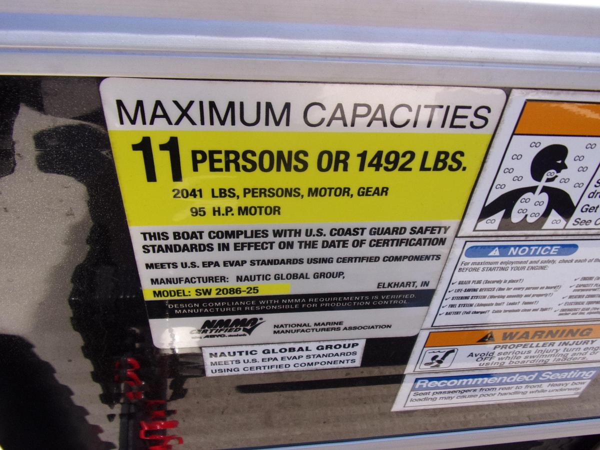 Used 2014 Sweetwater 2086 with Yamaha F90