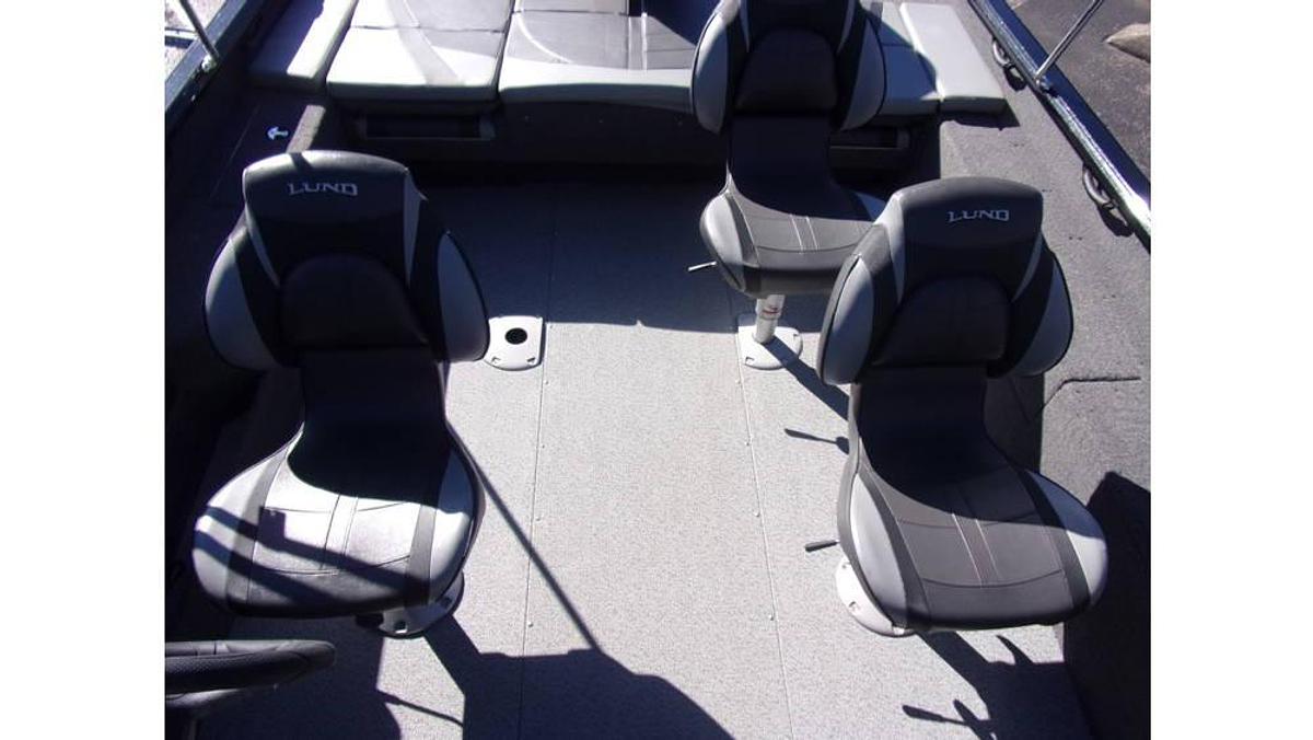 Used 2023 Lund 1875 Impact XS