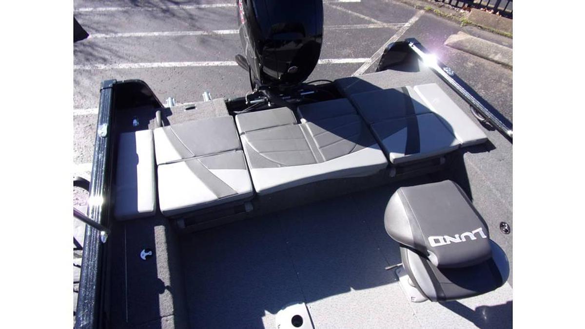 Used 2023 Lund 1875 Impact XS