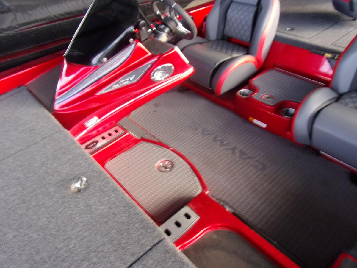 New, 2025 Caymas CX 20 with Mercury 250 L Pro XS