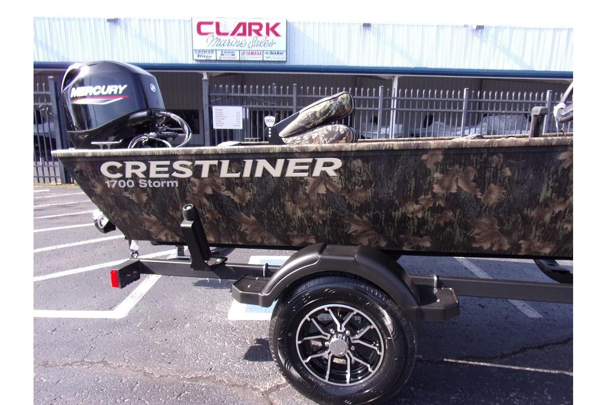 2025 Crestliner 1700 Storm jet drive