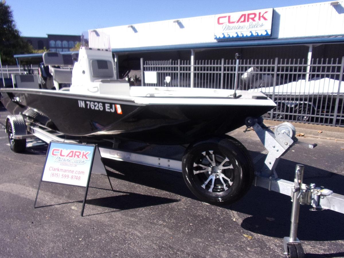 Used 2022 Lowe 20 Bay with Mercury 150 Pro XS ONLY 9 HOURS and 2 year warranty