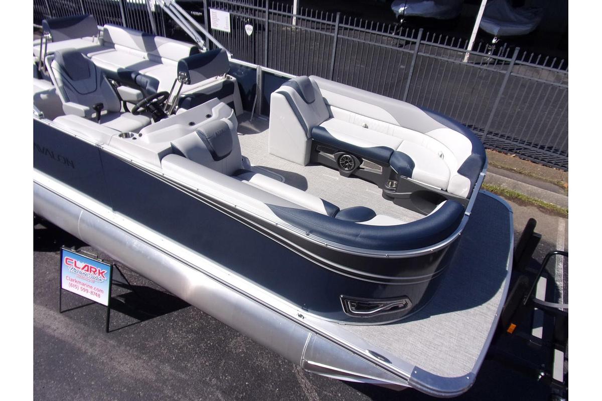 2025 Avalon 25 LSZ Quad Lounger Shift triple log with Mercury 250 Pro XS 4-stroke