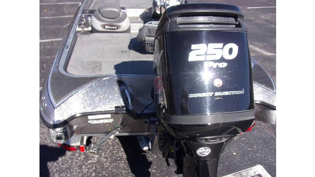 Used 2015 Triton Boats 20 TRX