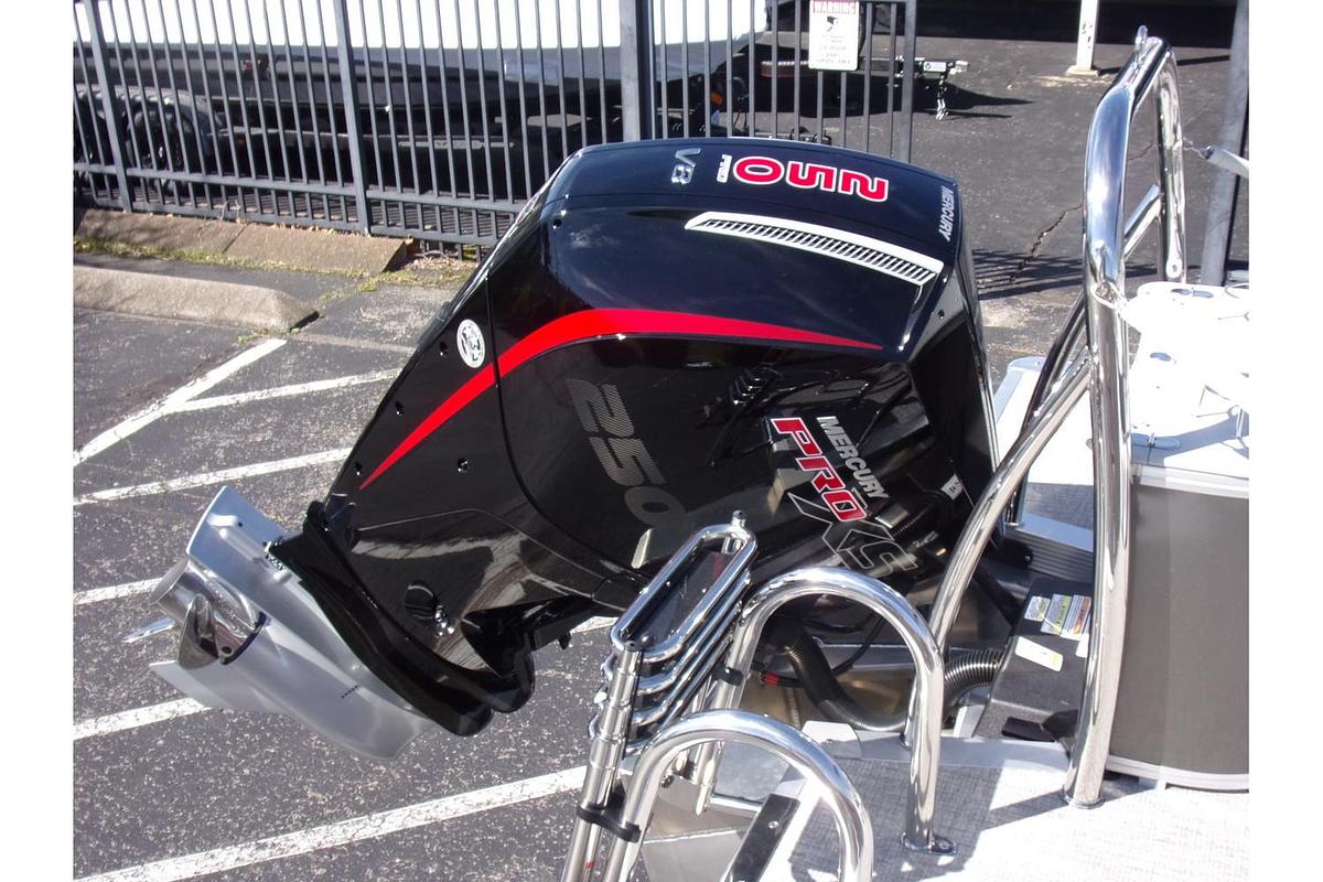 2025 Avalon 25 LSZ Quad Lounger Shift triple log with Mercury 250 Pro XS 4-stroke