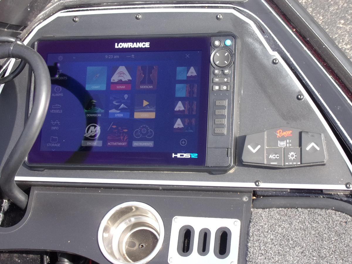 Used 2024 Ranger Z 521 R Ranger Cup with POINT 1 engine hour (not 1 hr - point 1 hr)!