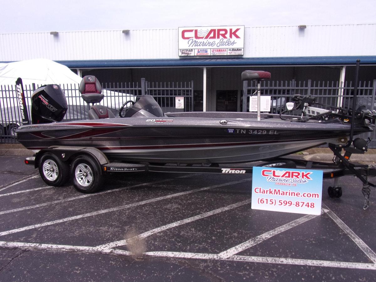 Used 2017 Triton 20 TRX Patriot with 2021 Mercury 250 PrRo XS 4-stroke