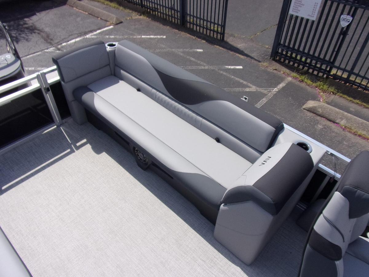 2026 Avalon Venture 85 Quad triple log with trailer