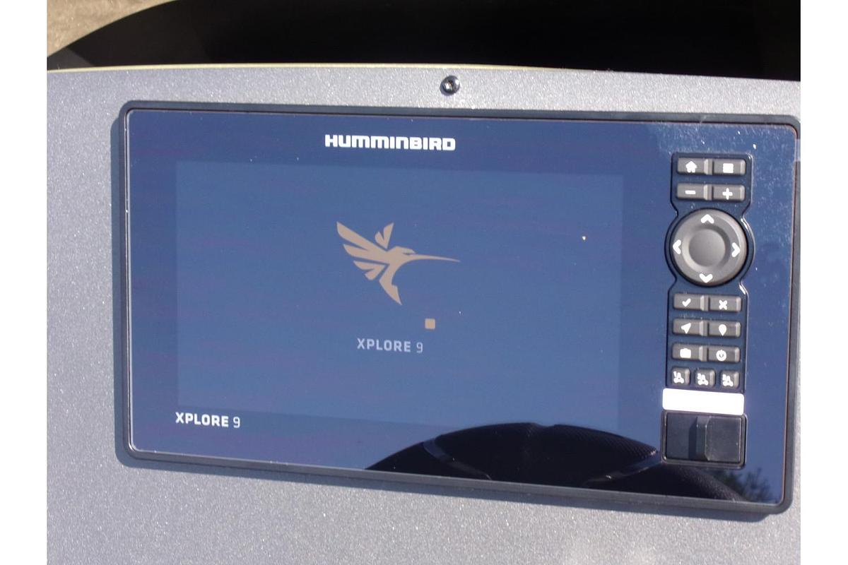 2026 Vexus AVX 1880 with Hex Vex camo