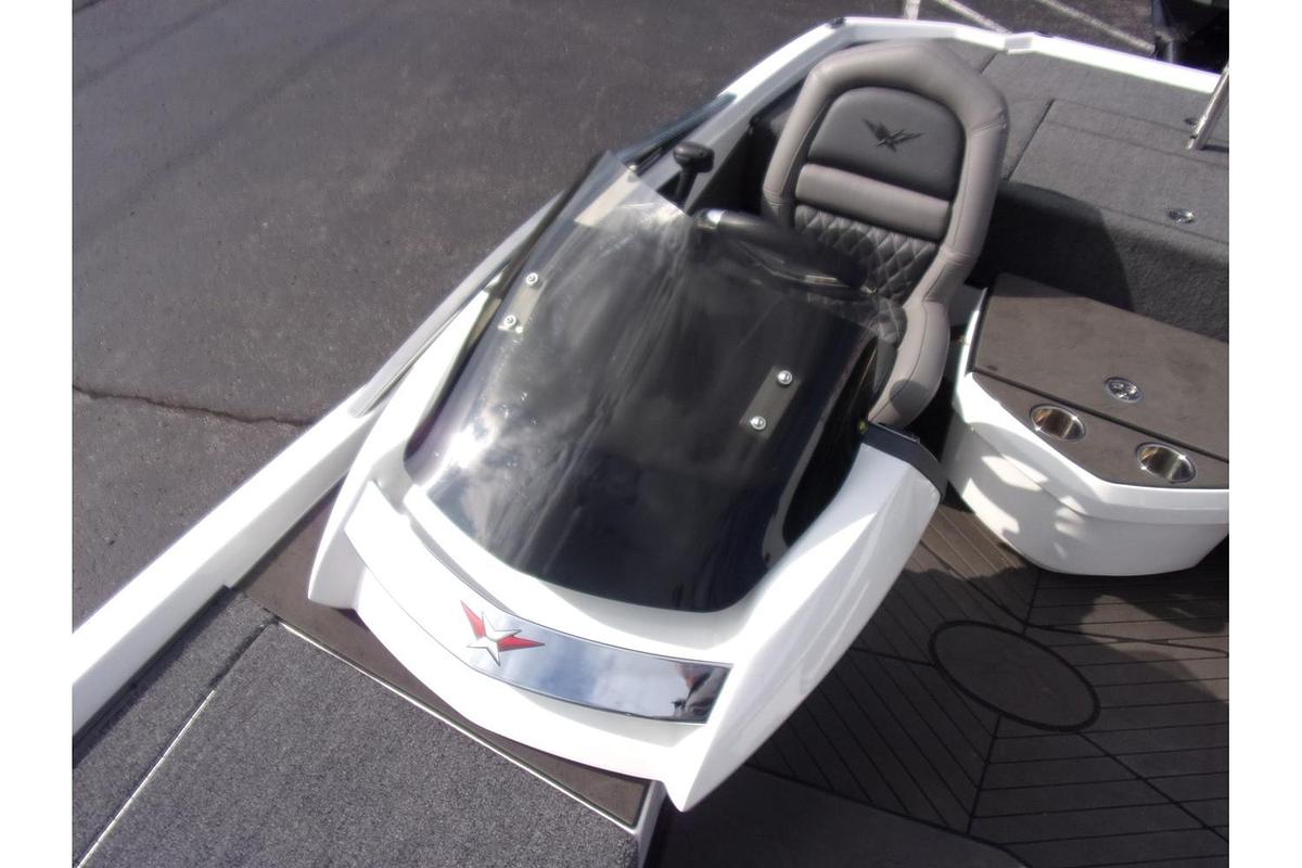 2020 Vexus Vexus VX20 with only 30 HOURS!