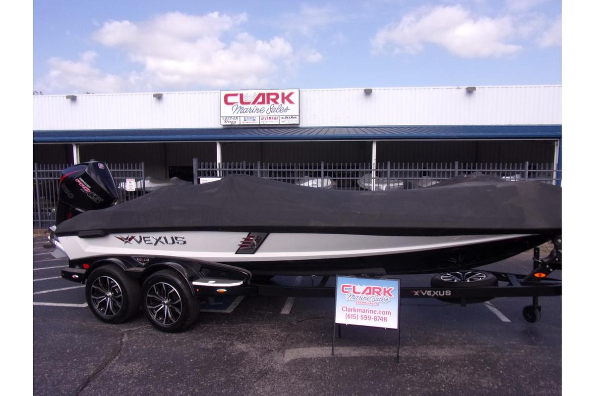 2020 Vexus Vexus VX20 with only 30 HOURS!