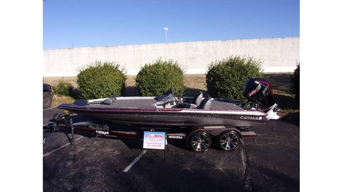 Used 2022 Caymas CX 21