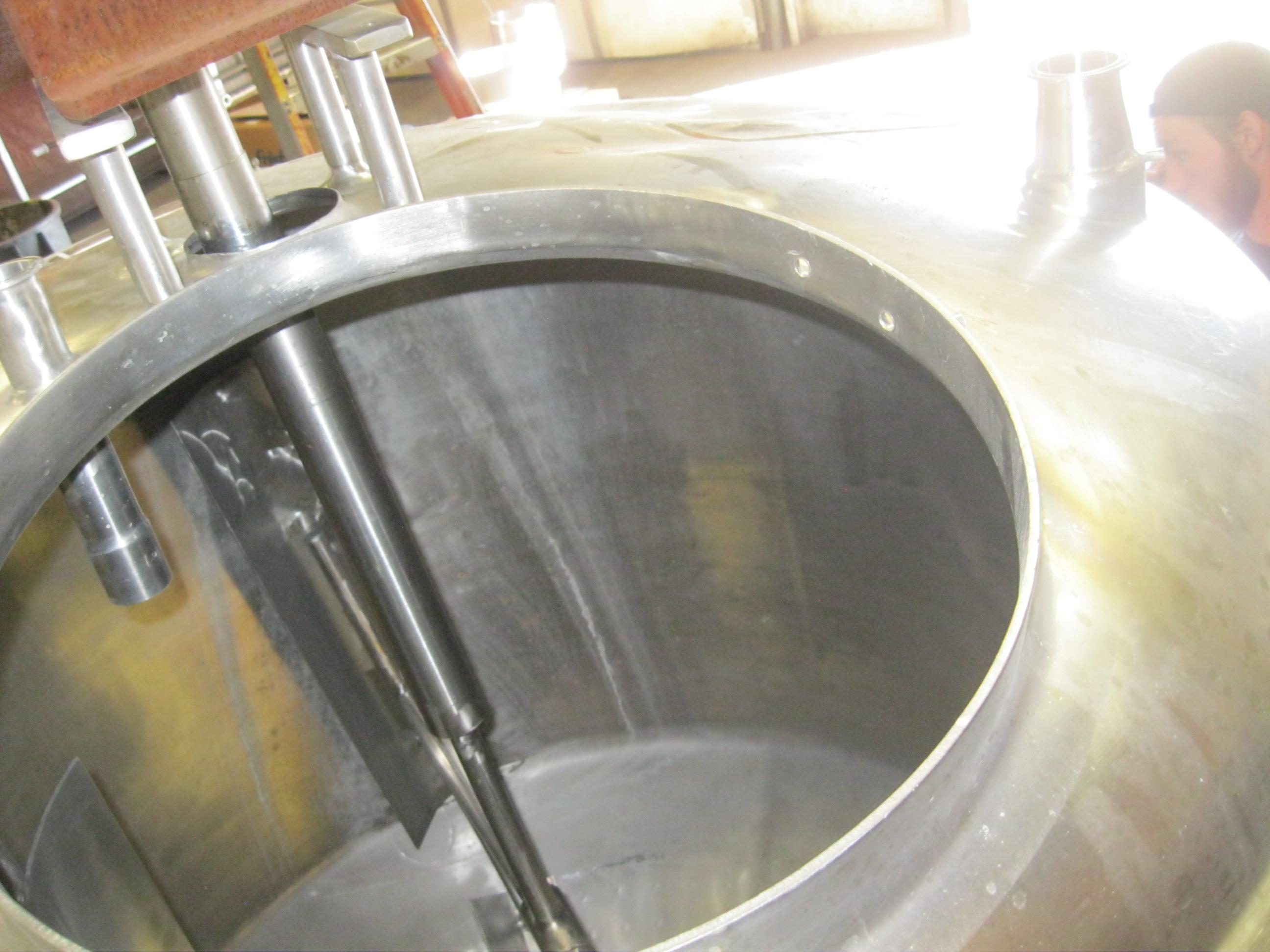 Refurbished 300 GALLON VERTICAL PROCESSOR