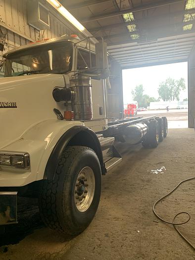 Used 2012 Kenworth Heavy spec