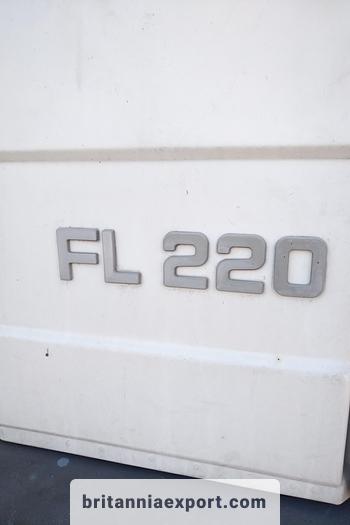 Used 2003 VOLVO FL 220 15 ton refrigerated truck