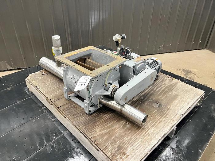 Used USED ROTARY AIR LOCK VALVE, SIZE: 10'' X 4'' BLOW-THROUGH, CAST IRON, PFENING