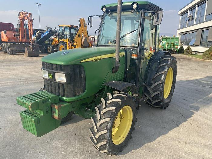 Usato 2004 JOHN DEERE 5615 F