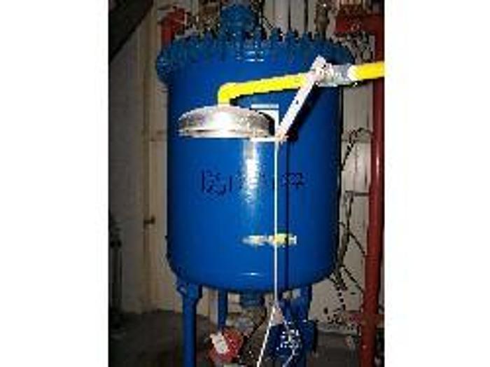 Used Pfaudler 300 gallon vertical glass lined vacuum receiver