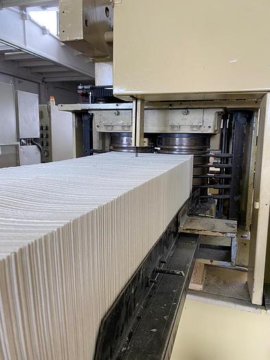 Usato OMET MACCHINA PRODUZIONE TOVAGLIOLI DI CARTA 540 TV