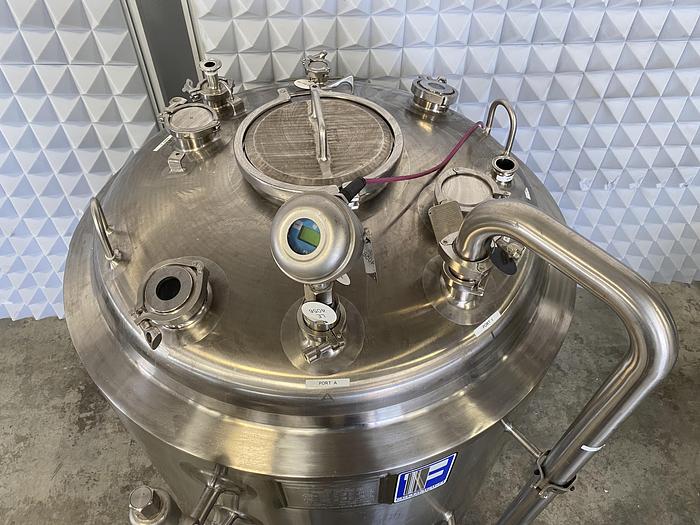 Used Feldmeier 600 Liter Stainless Steel 60 PSI Jacketed Vessel w/ Bottom Agitator