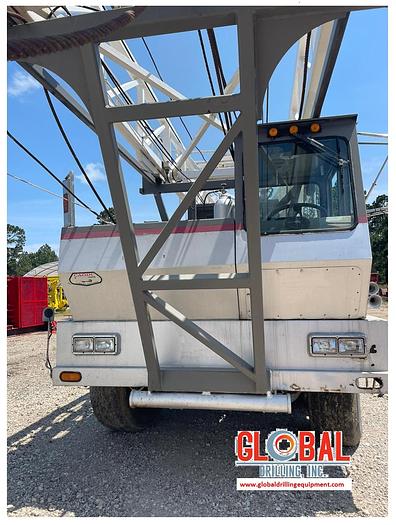 Used 2001 Crown WTD-350 Workover / Well Service Rig
