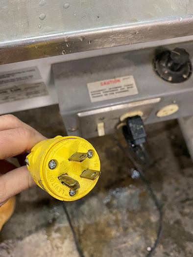 Used 2012 Kwik Lok VAR 1083FB Bread Bag Tagger