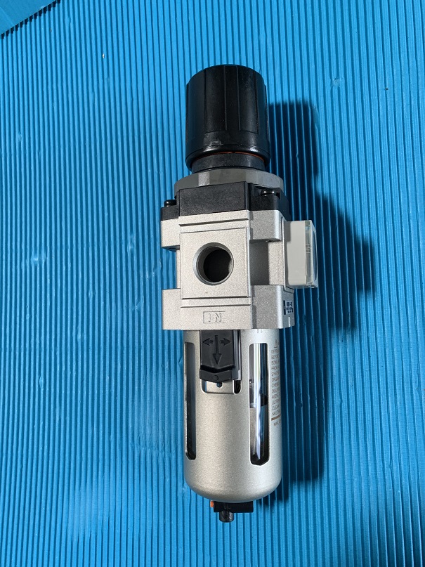 Used SMC Filter Regulator aw3001-03g