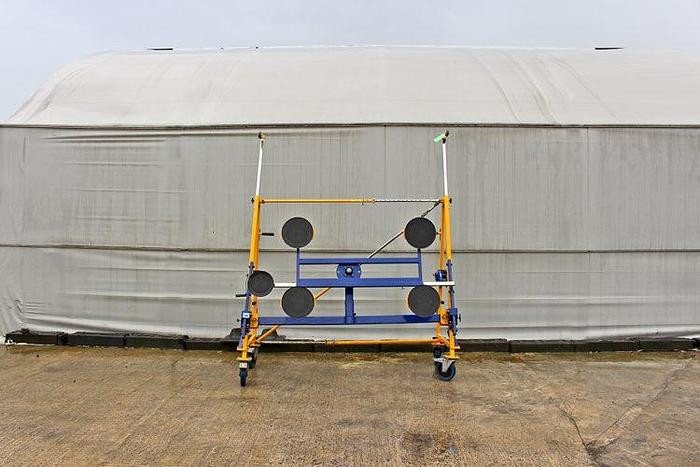 Used Sold - 02/20 - 2011 Quattrolifts Nomad Glass Trolley