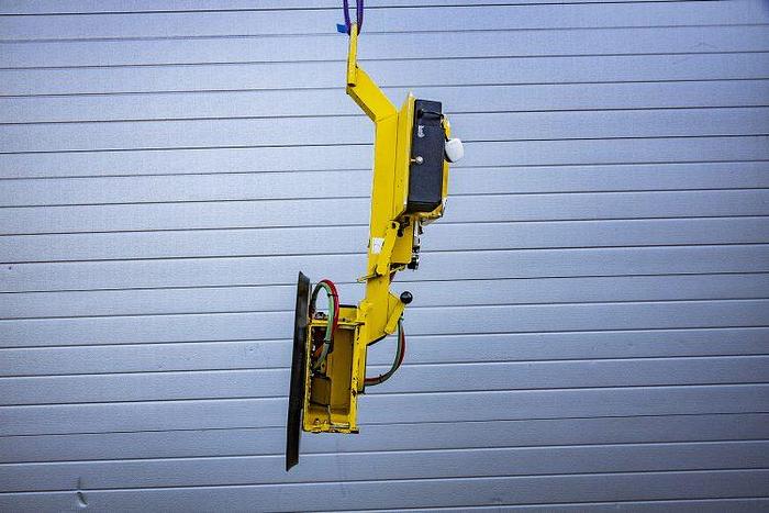 Used Sold - 01/23 - 2011 Wood's Powr-Grip MRT2 Glass Vacuum Lifter