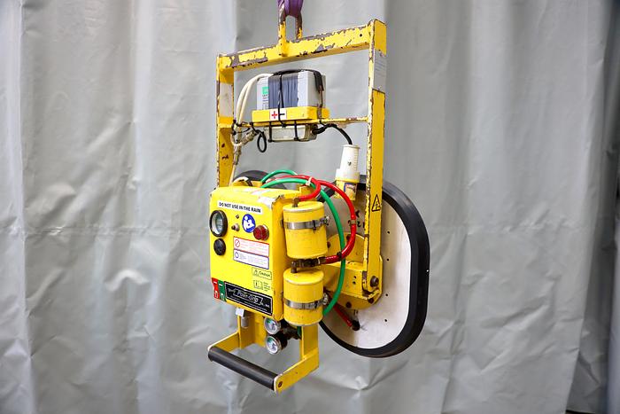 Used 2009 Wood's Powr-Grip MT2 Glass Vacuum Lifter